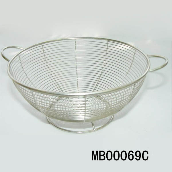 MB00069C 18Cm S/S Fruit Basket/Strainer With Handle(Ear)