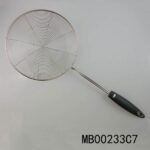20Cm S/S Strainer In Plastic Handle