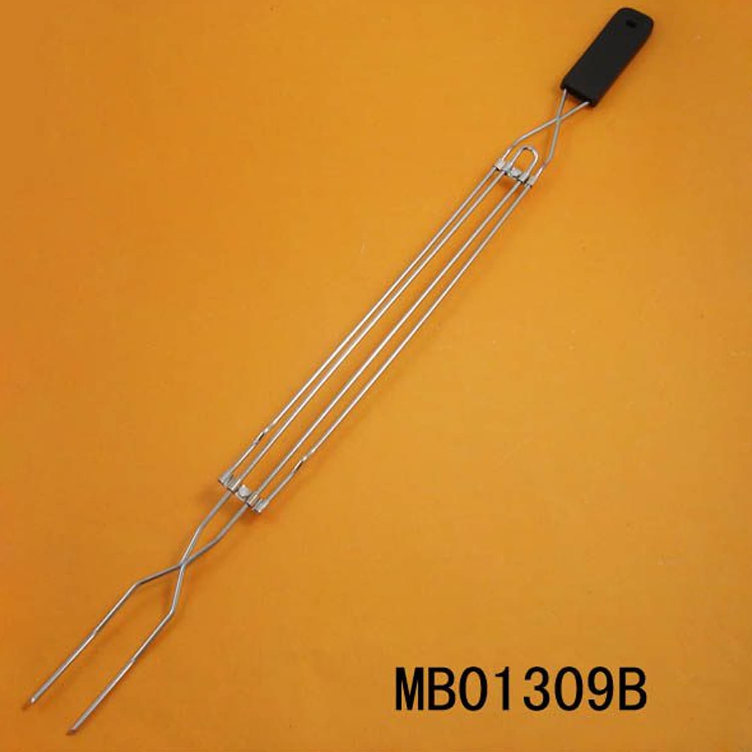 MB01309B 22" Extendable Bbq Fork