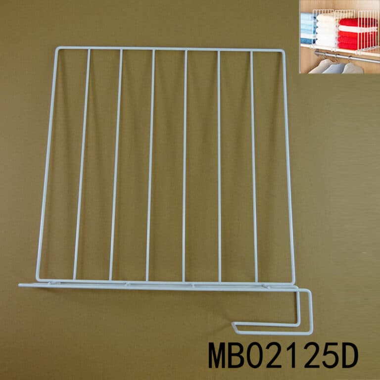 MB02125D.jpg