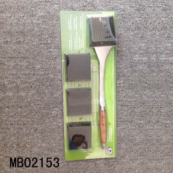 MB02153 Colour Wooden Handle S/S Brush With Three Head.D/B