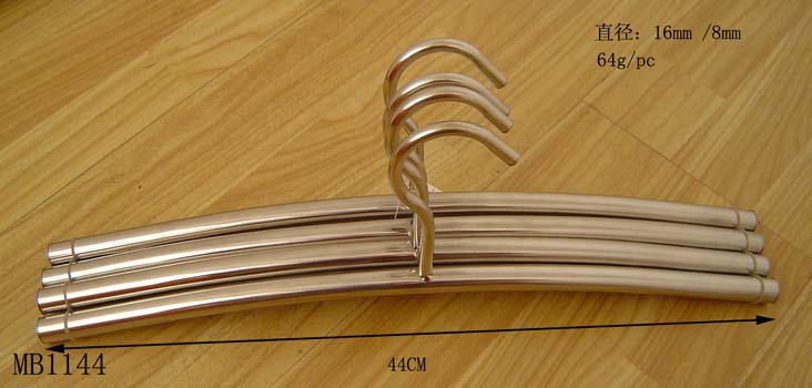 MB1144 4Pcs S/S Cloth Rack