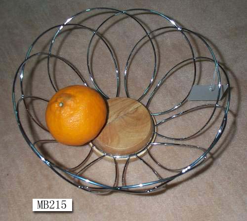 MB215 Fruit Basket W/Wood Bottom