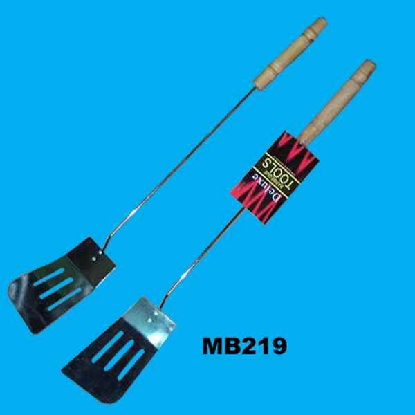 MB219 Bbq Turner Wooden Handle