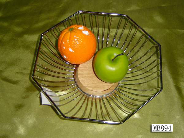MB894 Fruit Baskeit W/Wooden Bottom