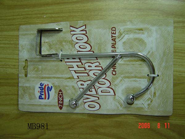 MB981 Over The Door Hanger Asst