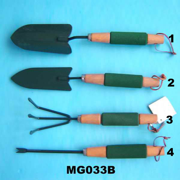 MG033B-4 Frok Garden Tool W/Soft Grip