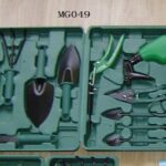 10Pcs Garden Tools In Plastic Case
