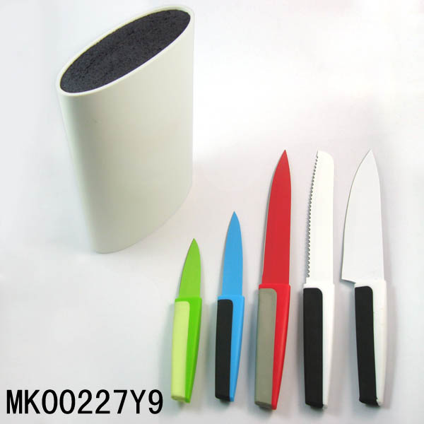 MK00227Y9 Set Of 5 Non-Stick Coarting Knife With Plastic Stand In Colour Box