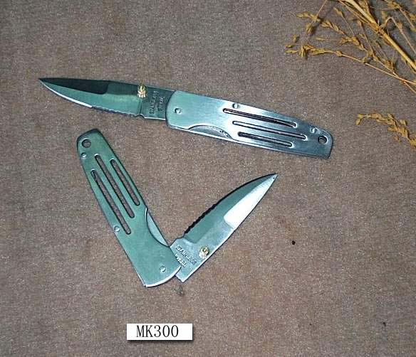 MK00300 Travel Knife