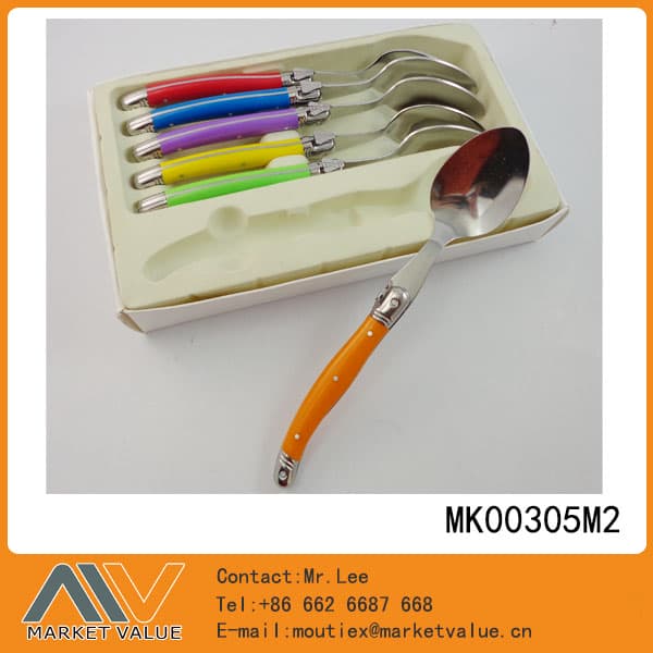 MK00305M2.jpg