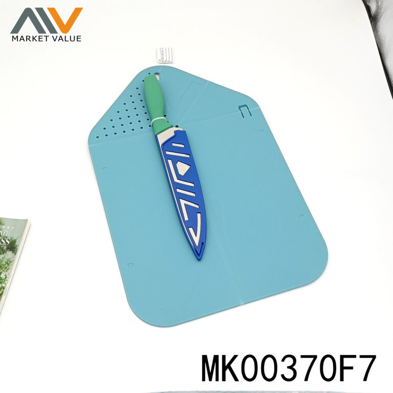 17" Plastic Cutting Board & 8In Chef Knife