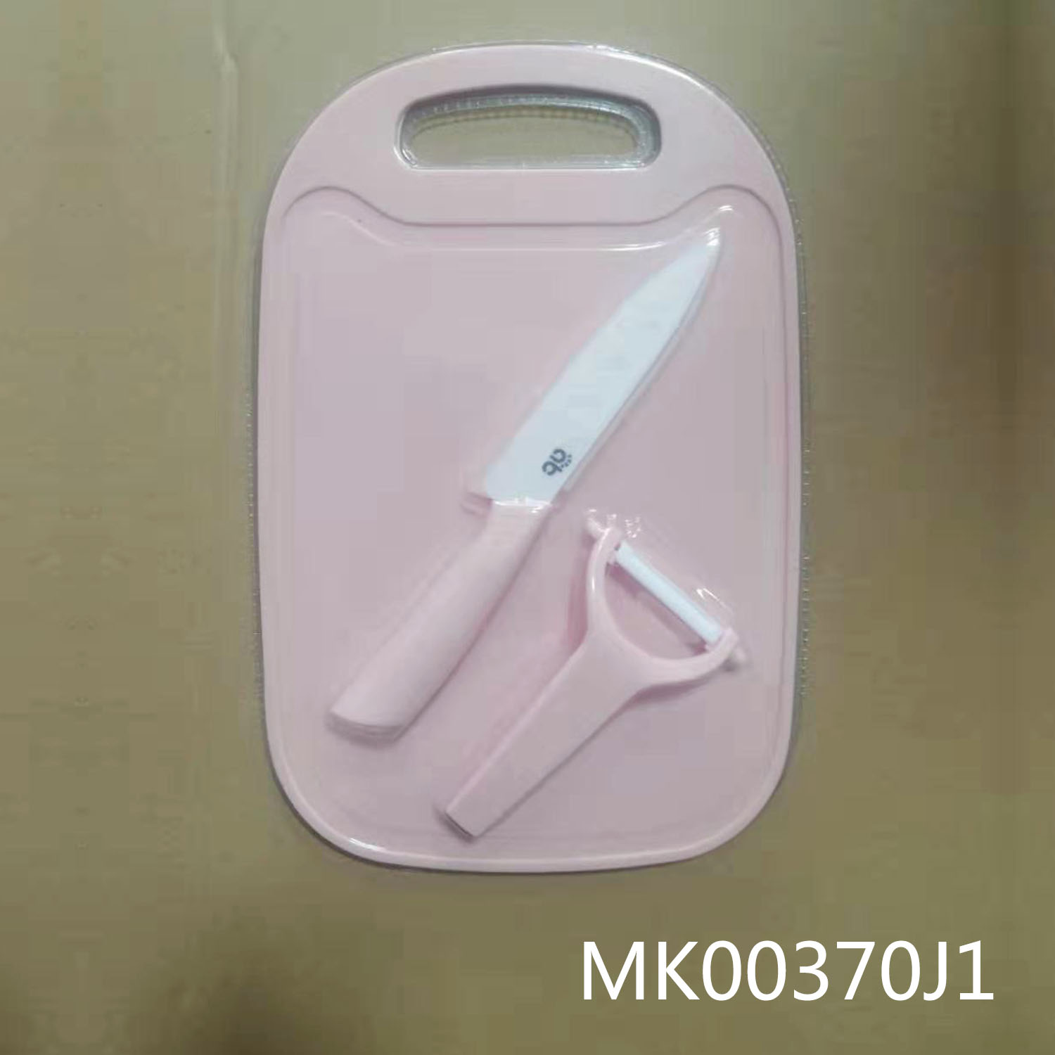 MK00370J1 Plastic Cutting Board+Utility Knife+Peeler