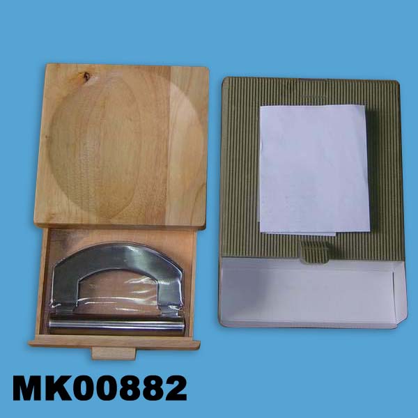 MK00882 S/S Two Side Cutter & Rubber Box In Colour Box