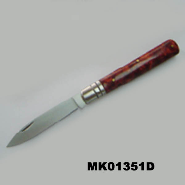 MK01351D.jpg