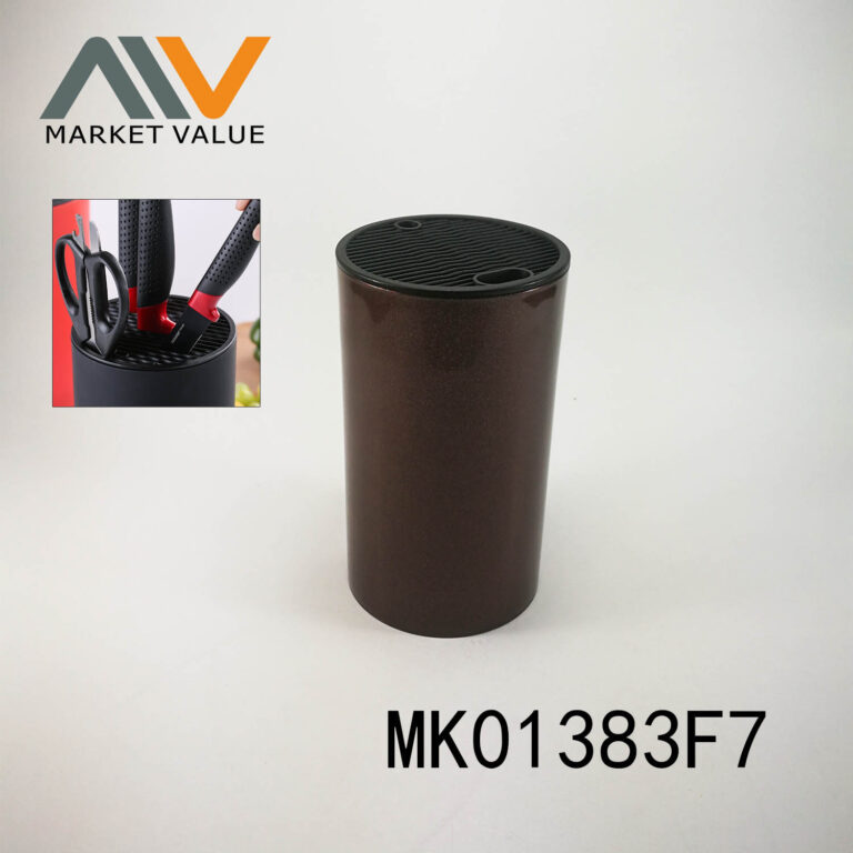 MK01383F7.jpg