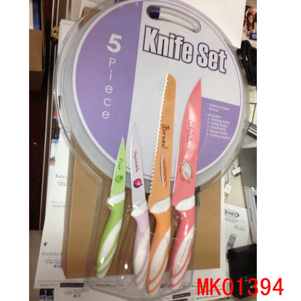 MK01394 Plastic Board And Set Of 4 Kitchen Knives