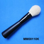 Bearty Brush With Plastic Handle