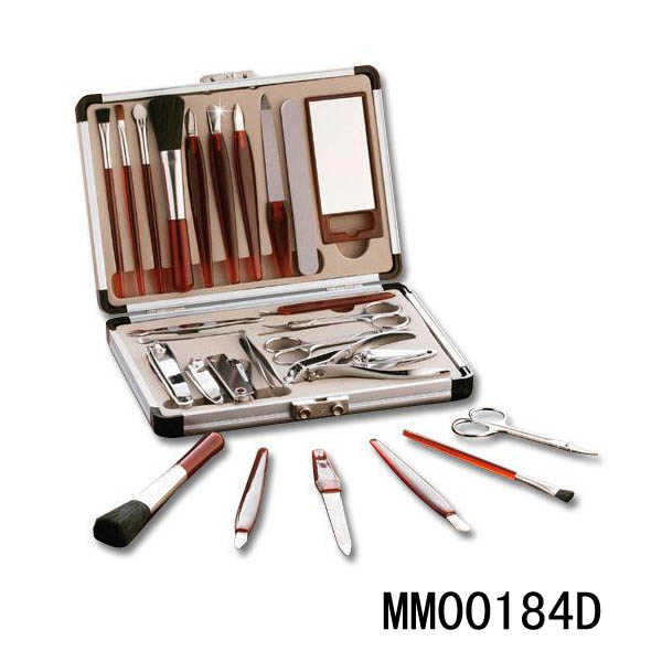21Pcs Manicure Set In Aluminum Box