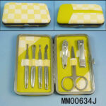 8Pcs S/S Mannicure Set In Pu Leather Box