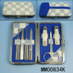 8Pcs S/S Mannicure Set In Pu Leather Box