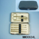 8Pcs S/S Mannicure Set In Pu Leather Box