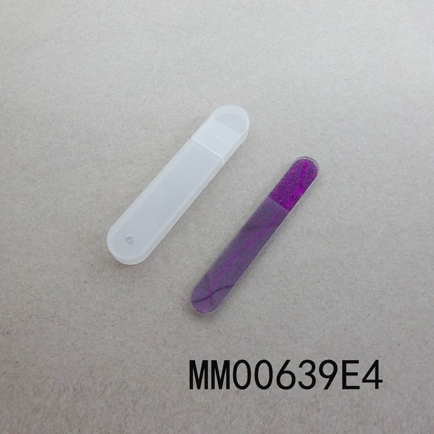 MM00639E4 Crystal Glass Nail File With Polishing Finish In Pvc Box