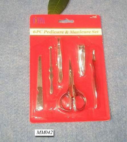MM042 6Pcs Manicure Set B/C