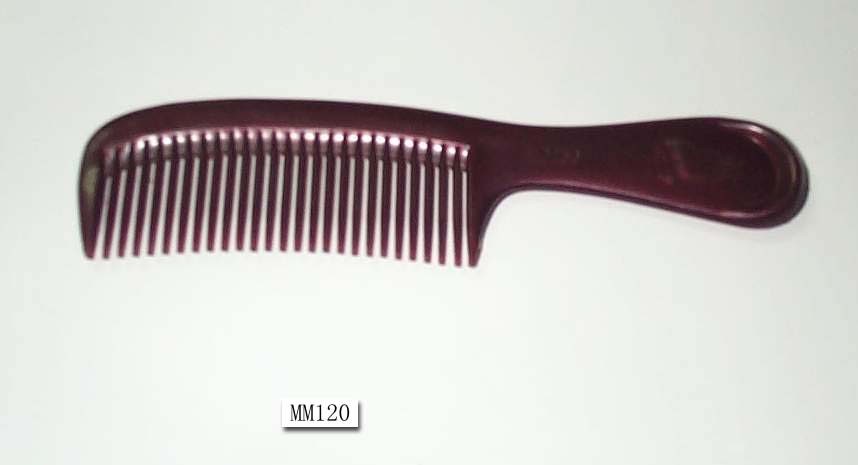 MM120 Plastic Comb