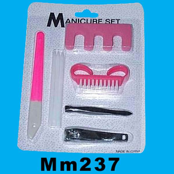 MM237 8Pcs Manicure Set