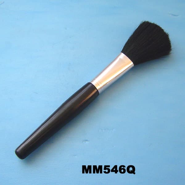 MM546Q Beauty Brush