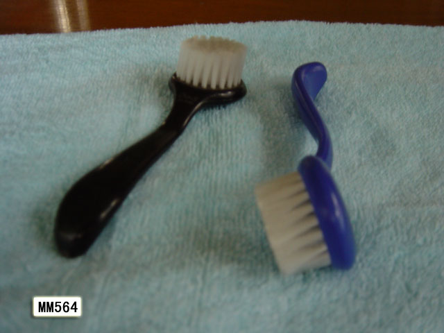 MM564 Beauty Brush