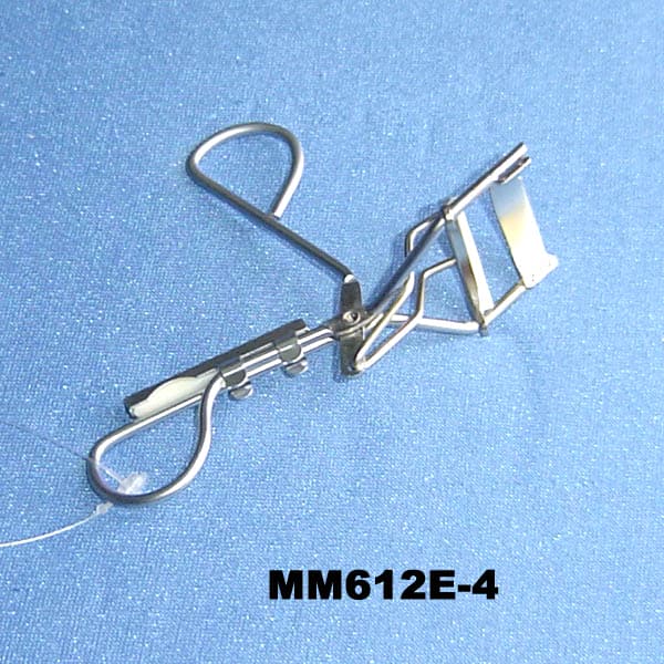 Eyelash Curler (Pearl Nickel)