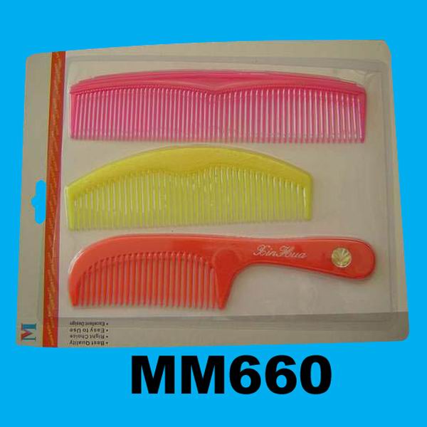 Set Of 3 Plastic Comb B/C