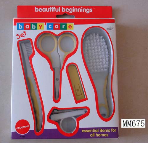 MM675 5Pcs Manicure Set In Color Box