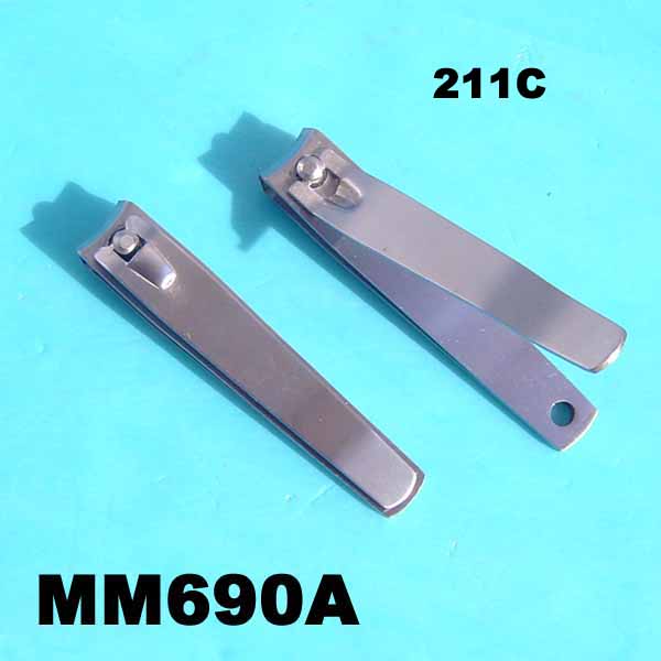 MM690A S/S Deluxe Nail Clipper B/C