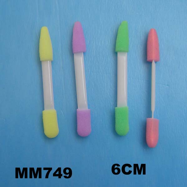 MM749 Eye Beauty Brush