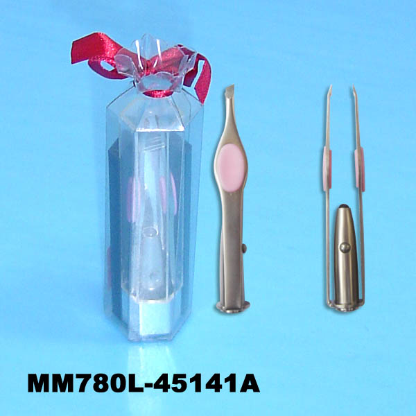 Eyebrow  Tweezer W/Light