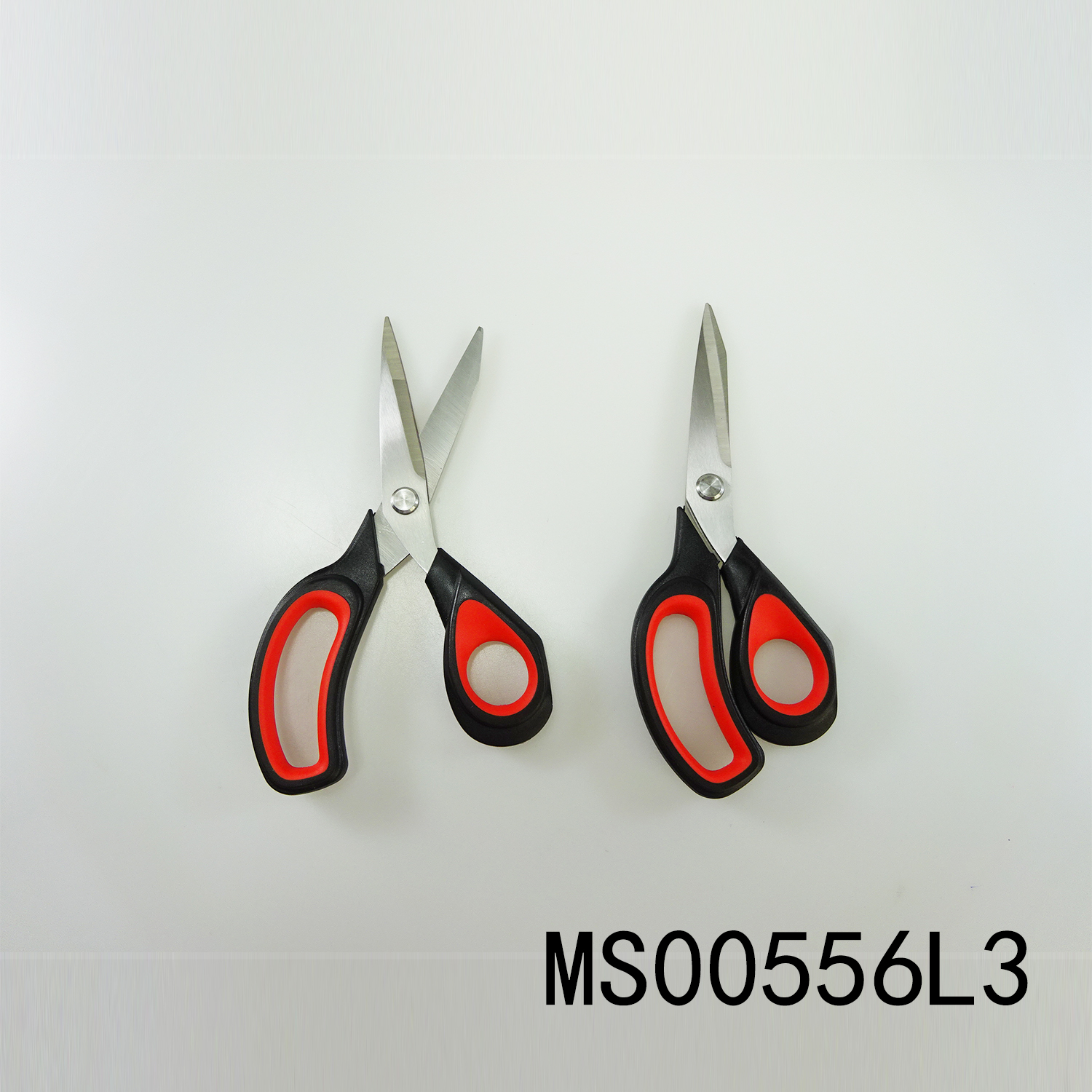 MS00556L3 8.5"Black And Red Plastic Silicone Handle S.S Scissor