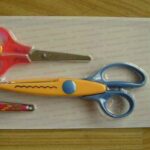 Set Of 3 Scissors Cluding Gift Childen Nail Clipper B/C