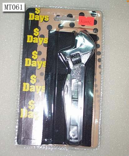 MT061 Adjustable Wrench D/B
