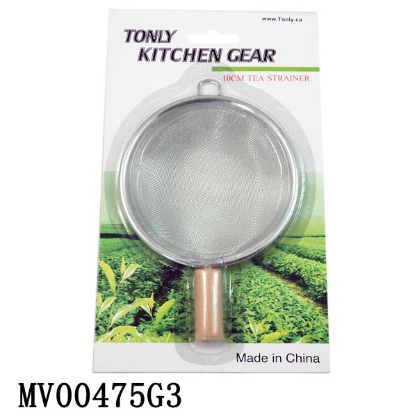 MV00475G3 10Cm Chrome Tea Strainer Wooden Handle B.C