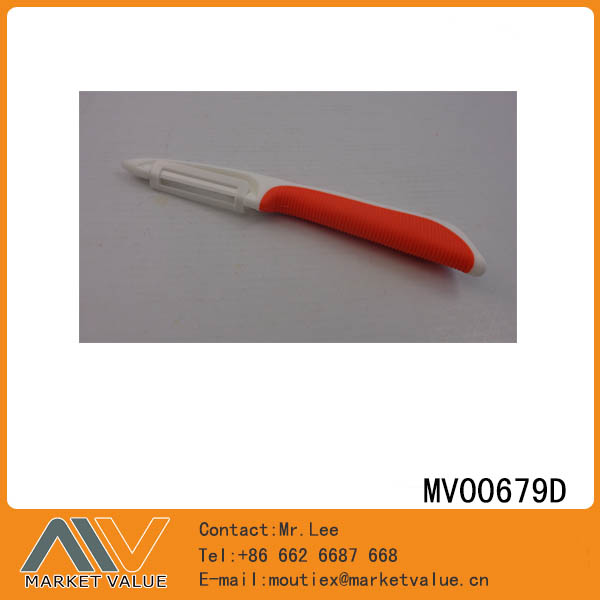 MV00679D Ceramic Peeler With Pp+Tpr Handle