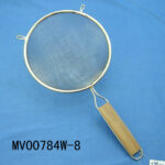 8Cm S/S Strainer Wooden Handle Hang Tag