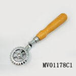 Pastry Cutter Zinc & Alloy Wooden Handle B/C
