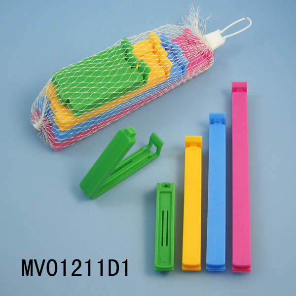MV01211D1.jpg
