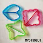 3Pcs Plastic Cake Mould/Sandwich Cutter With Colour Box