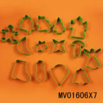 14Pcs Cookie  Cutter With Power Coating Colour In Pvc Box