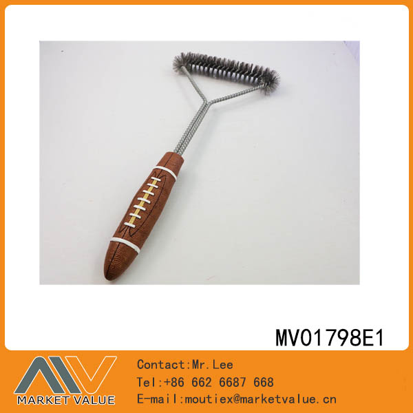 MV01798E1 Bbq Brush With Resin Handle (Football)