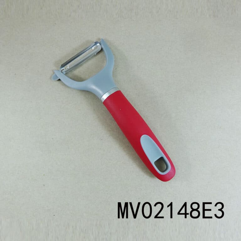 Peeler With Tpr+Pp Handle